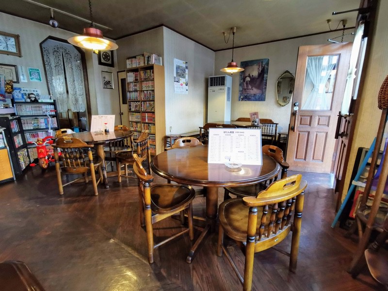 03テーブル席