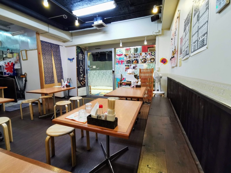 03テーブル席