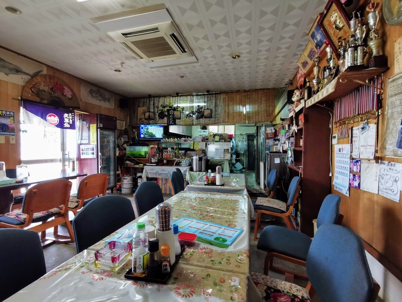 04テーブル席