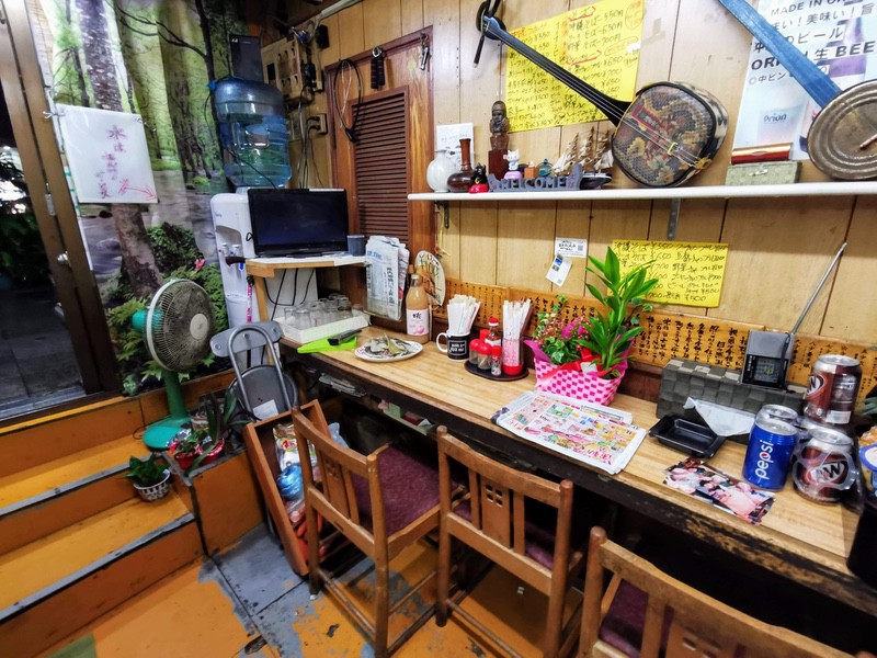 03カウンター席.jpg 03カウンター席