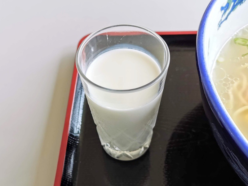 10牛乳.jpg 10牛乳