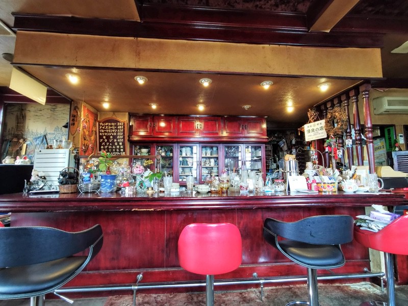 05カウンター席.jpg 05カウンター席