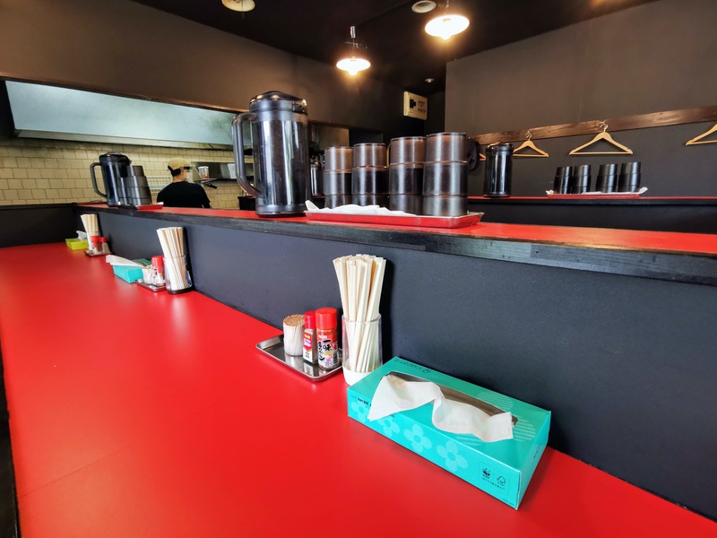 05カウンター席.jpg 05カウンター席