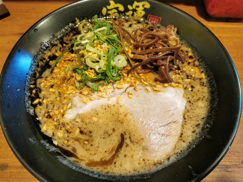 13熊本濃厚豚骨ラーメン.jpg 13熊本濃厚豚骨ラーメン