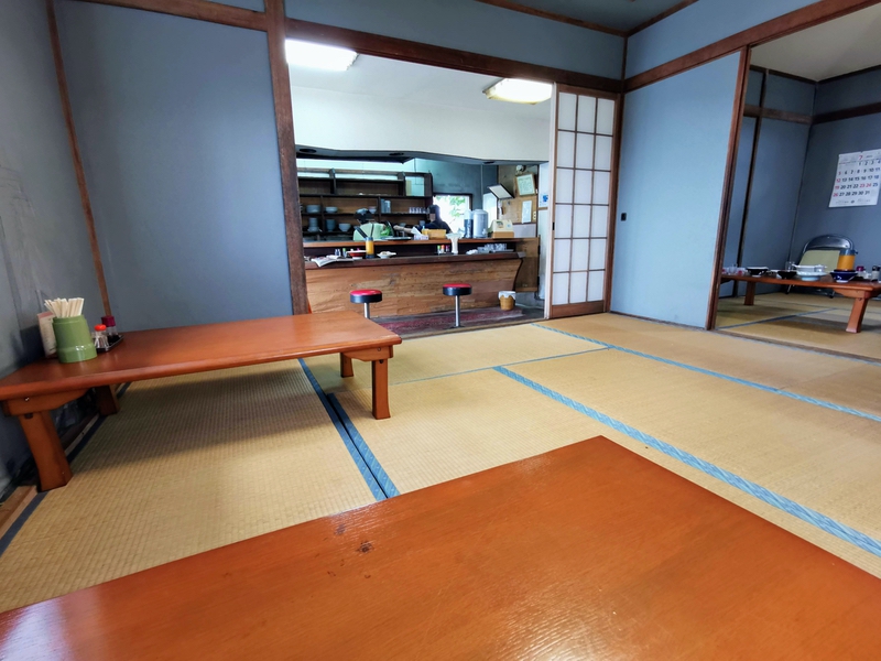 03店内.jpg 03店内