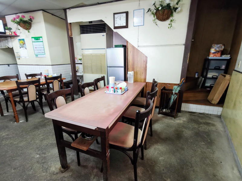 03店内.jpg 03店内