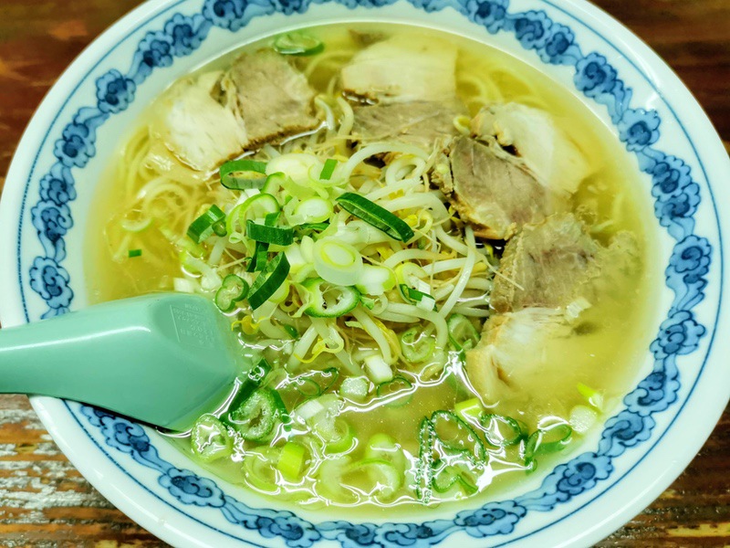 08豚骨ラーメン.jpg 08豚骨ラーメン