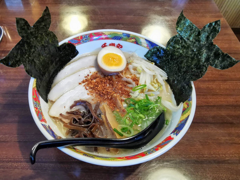 12豚骨ラーメン灯籠セット.jpg 12豚骨ラーメン灯籠セット