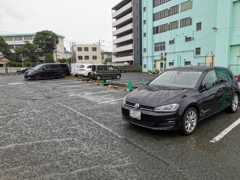 03駐車場.jpg 03駐車場