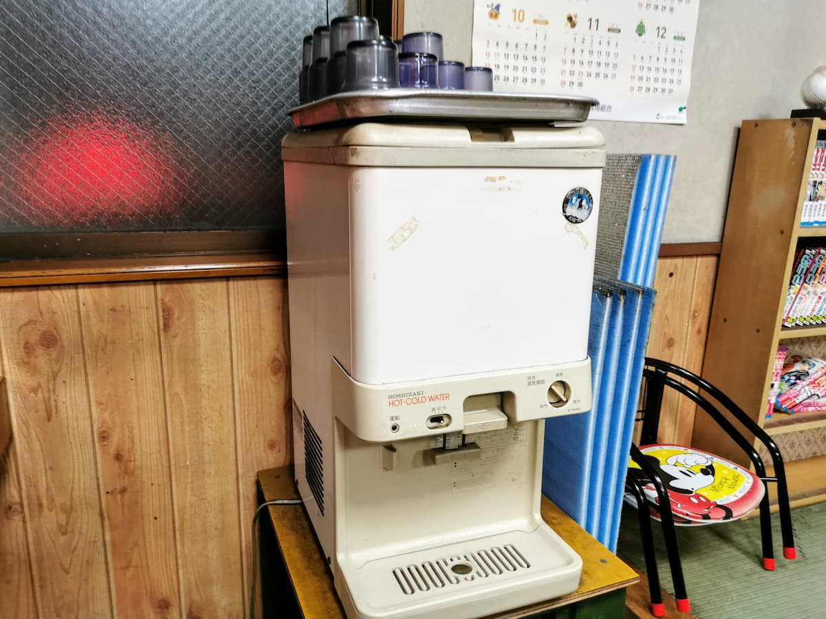 04ウォーターサーバー.jpg 04ウォーターサーバー
