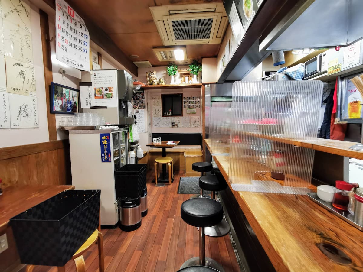 03店内.jpg 03店内