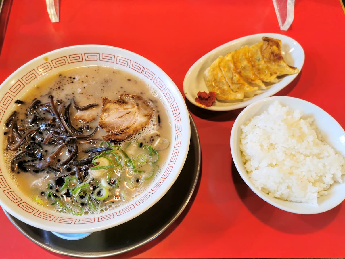 08熊本ラーメンAセット.jpg 08熊本ラーメンAセット