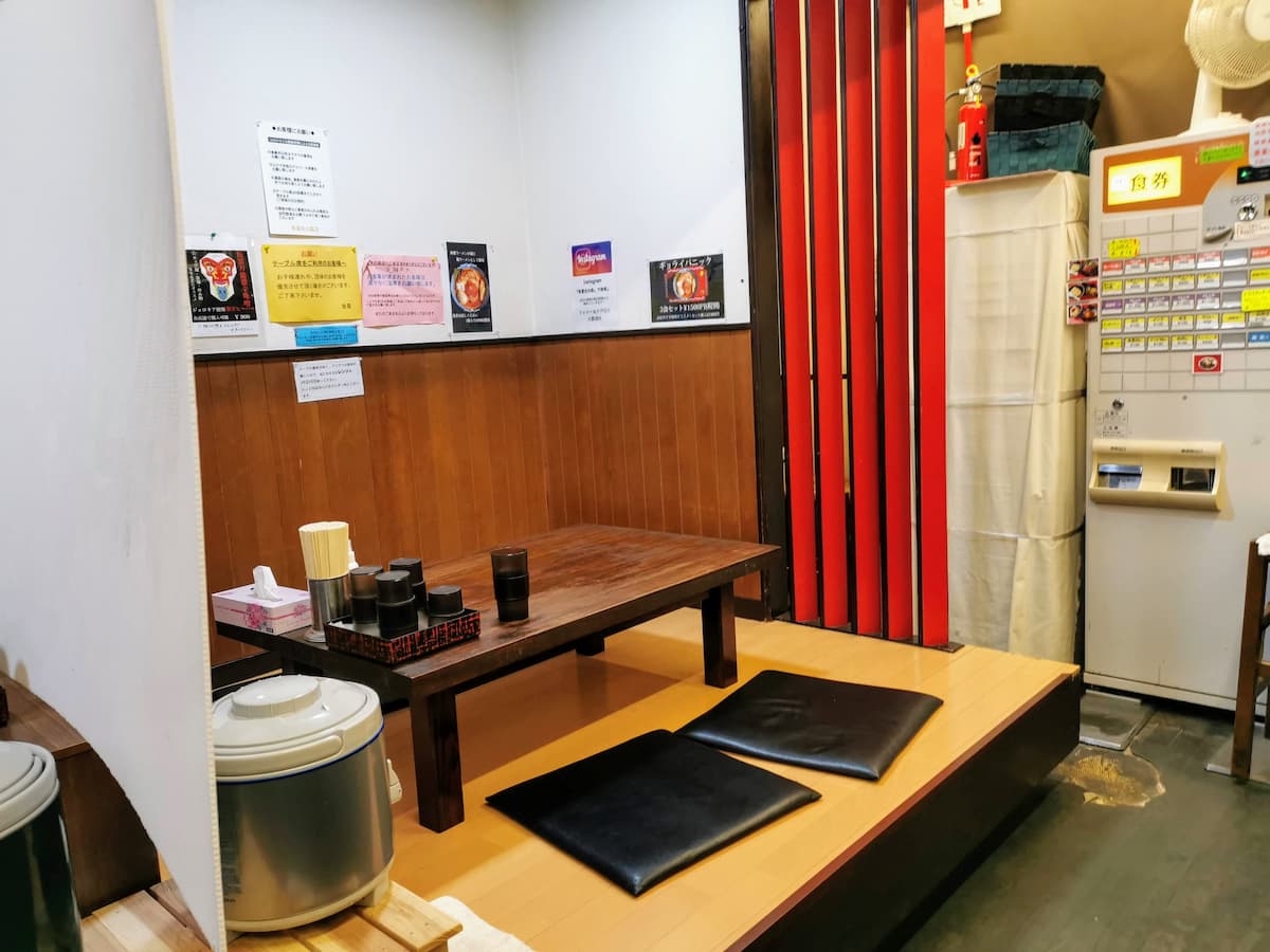 06小上がり.jpg 06小上がり