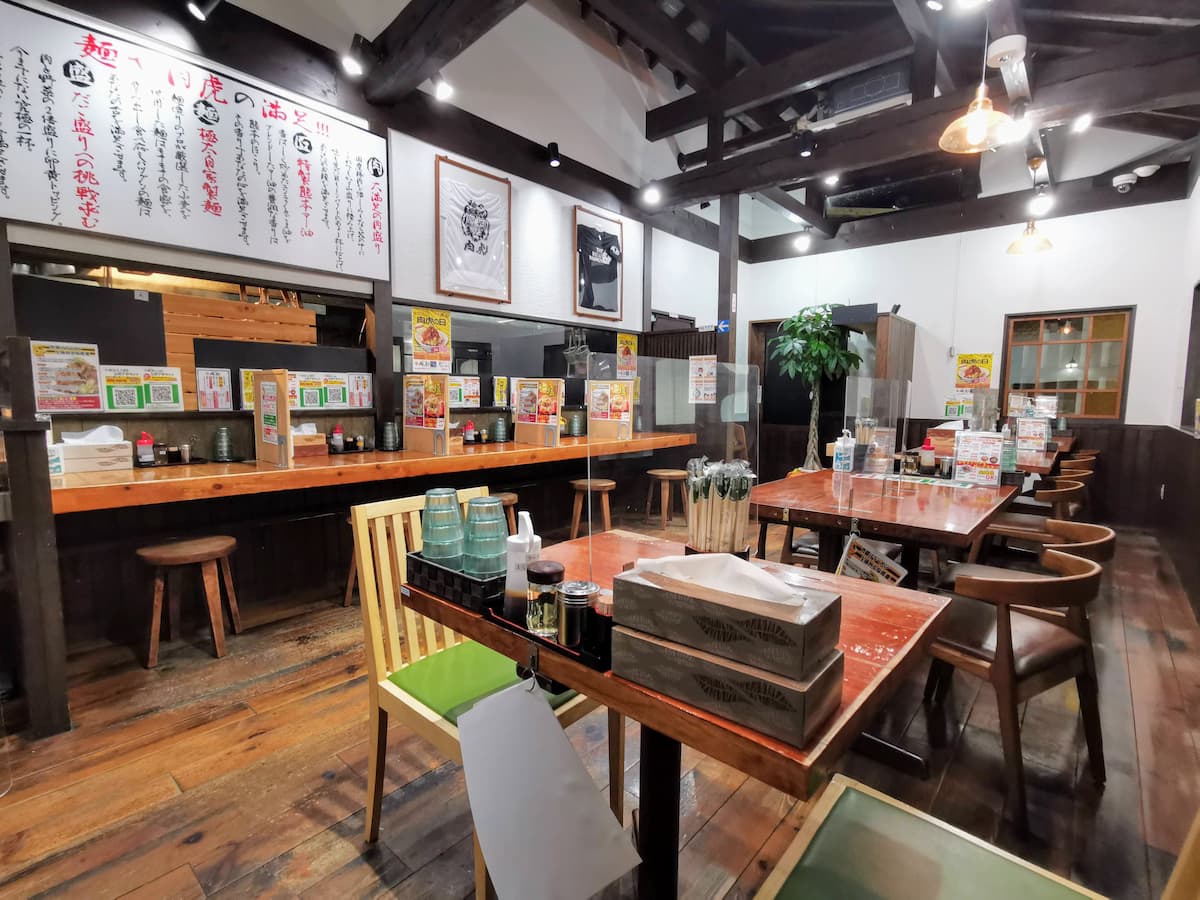 13店内.jpg 13店内