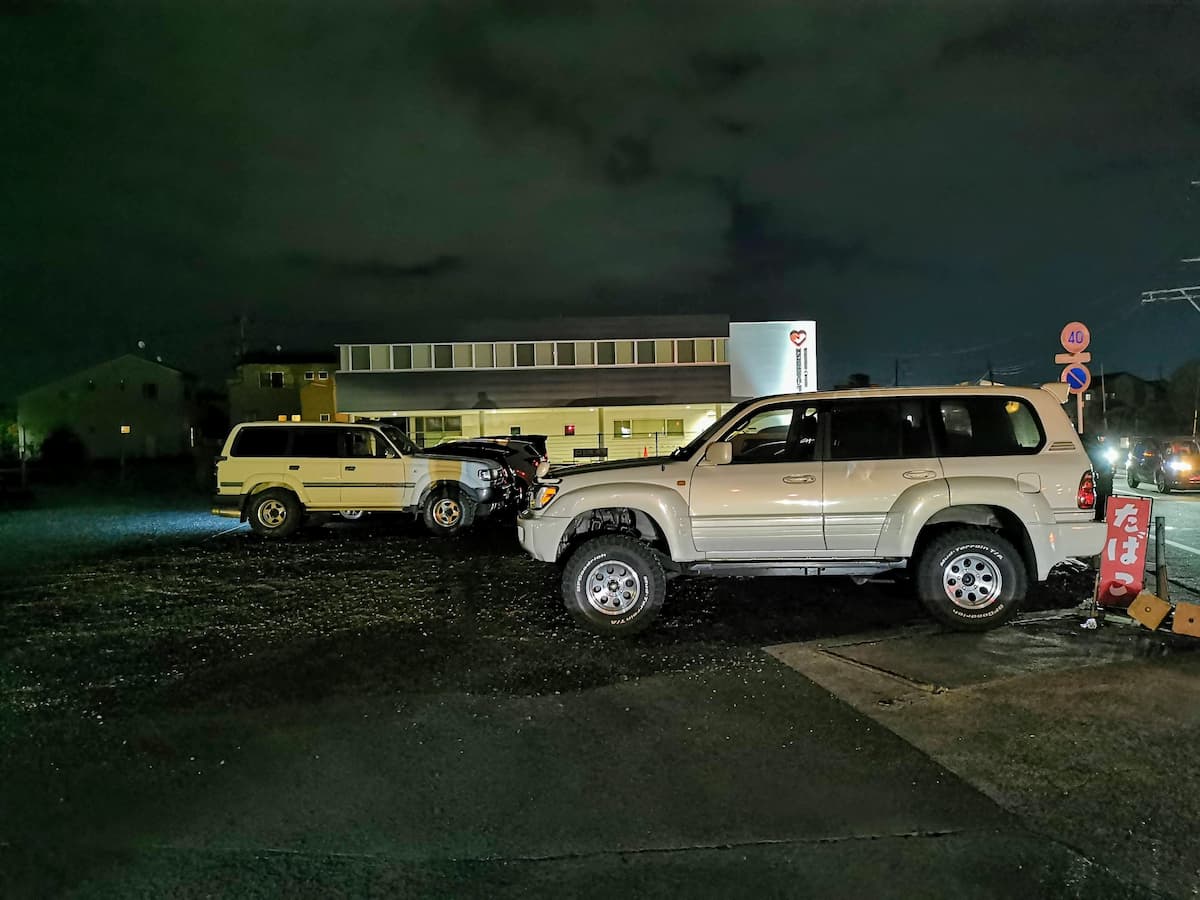 02駐車場.jpg 02駐車場