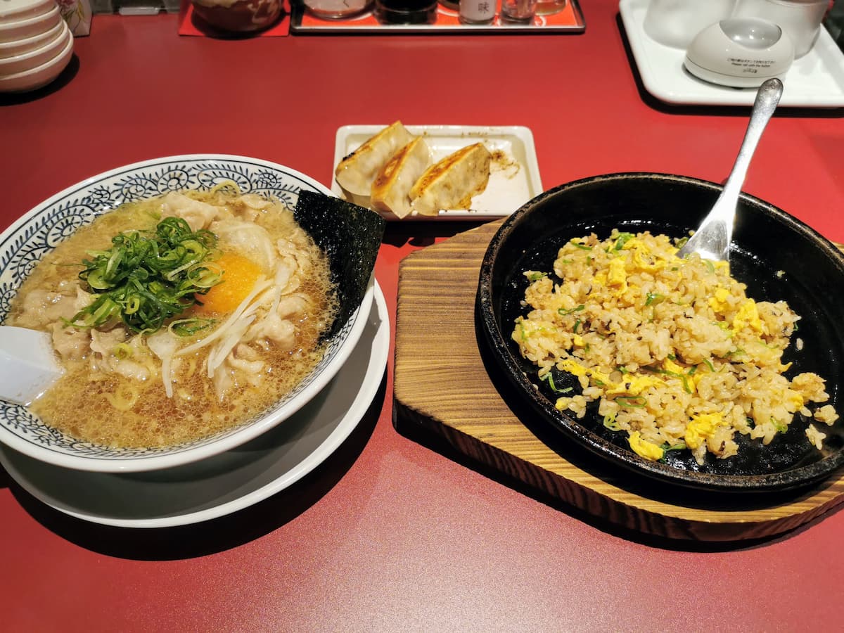 12肉そばチャーハン餃子セット.jpg 12肉そばチャーハン餃子セット