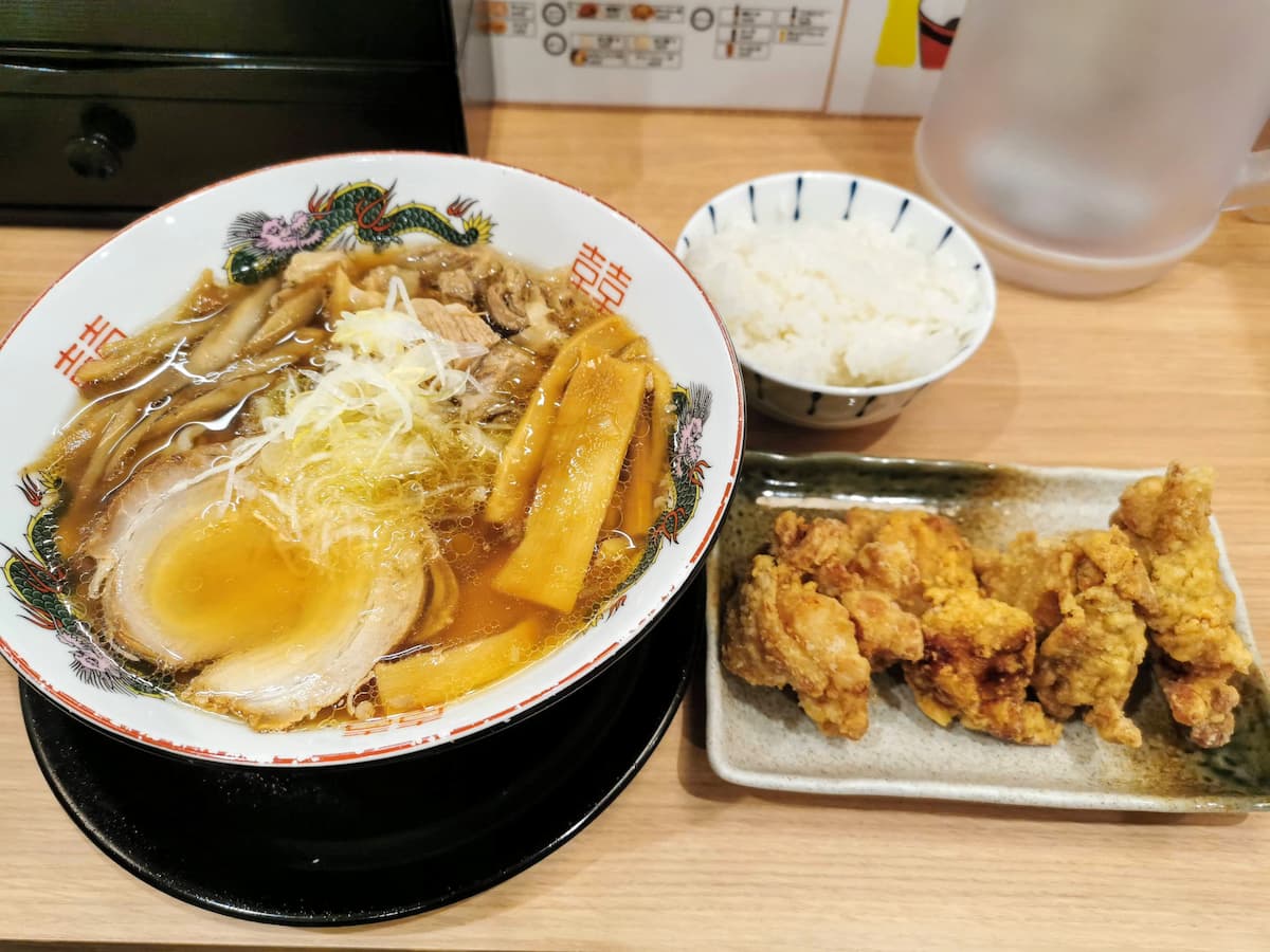 09八八ラーメン唐揚げセット.jpg 09八八ラーメン唐揚げセット