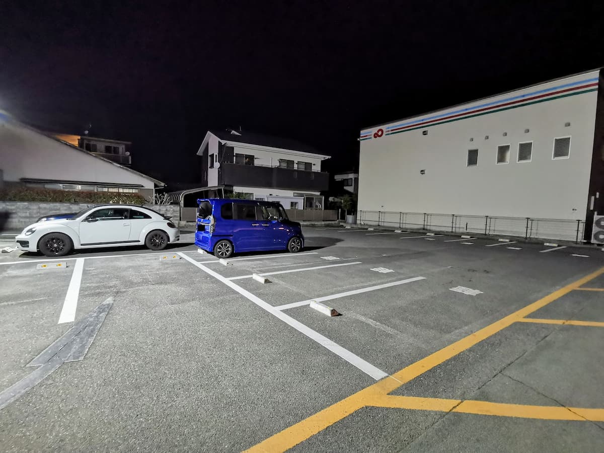 02駐車場.jpg 02駐車場