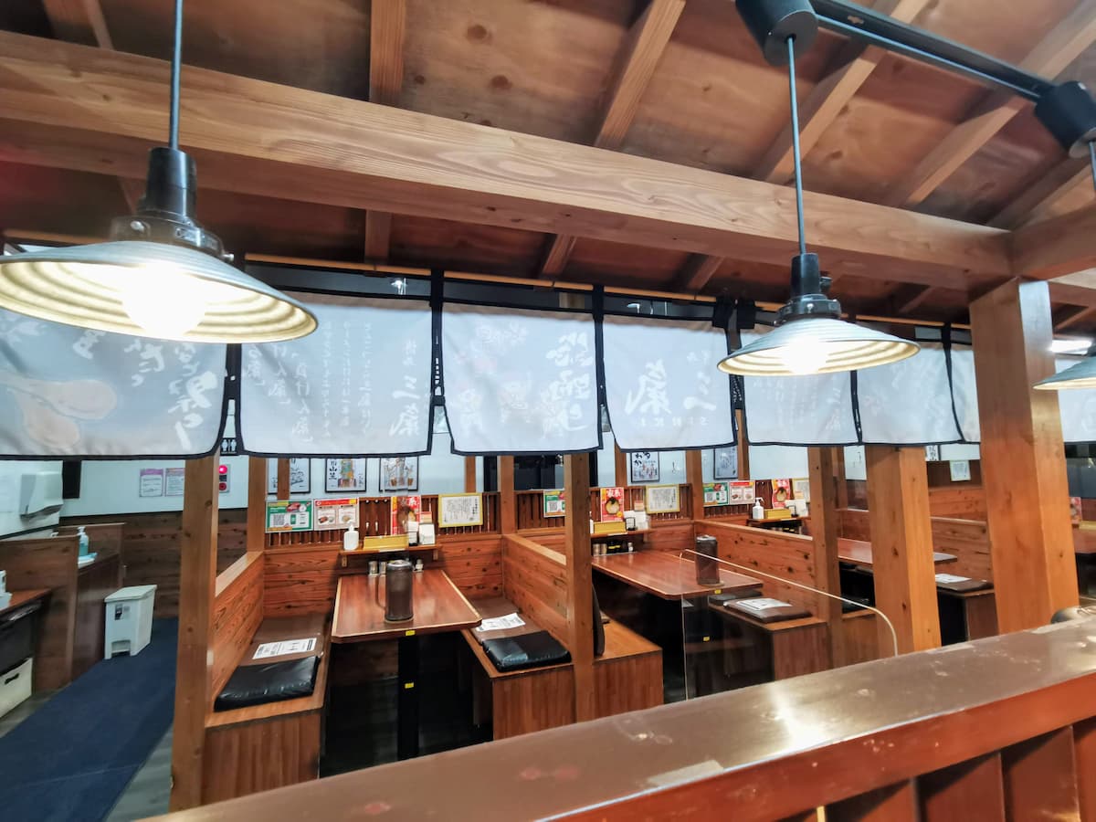 04店内.jpg 04店内