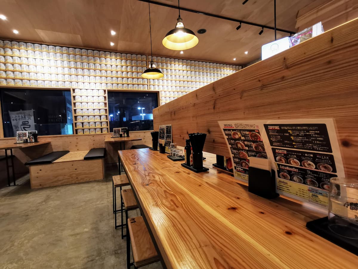 05カウンター席.jpg 05カウンター席