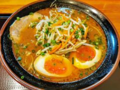 らーめんみそや｜熊本県熊本市｜みそラーメンたまご入りと餃子