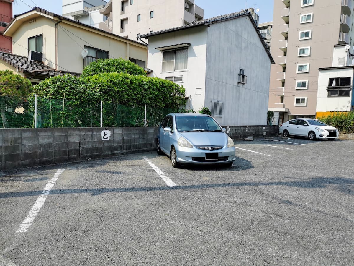 04駐車場.jpg 04駐車場