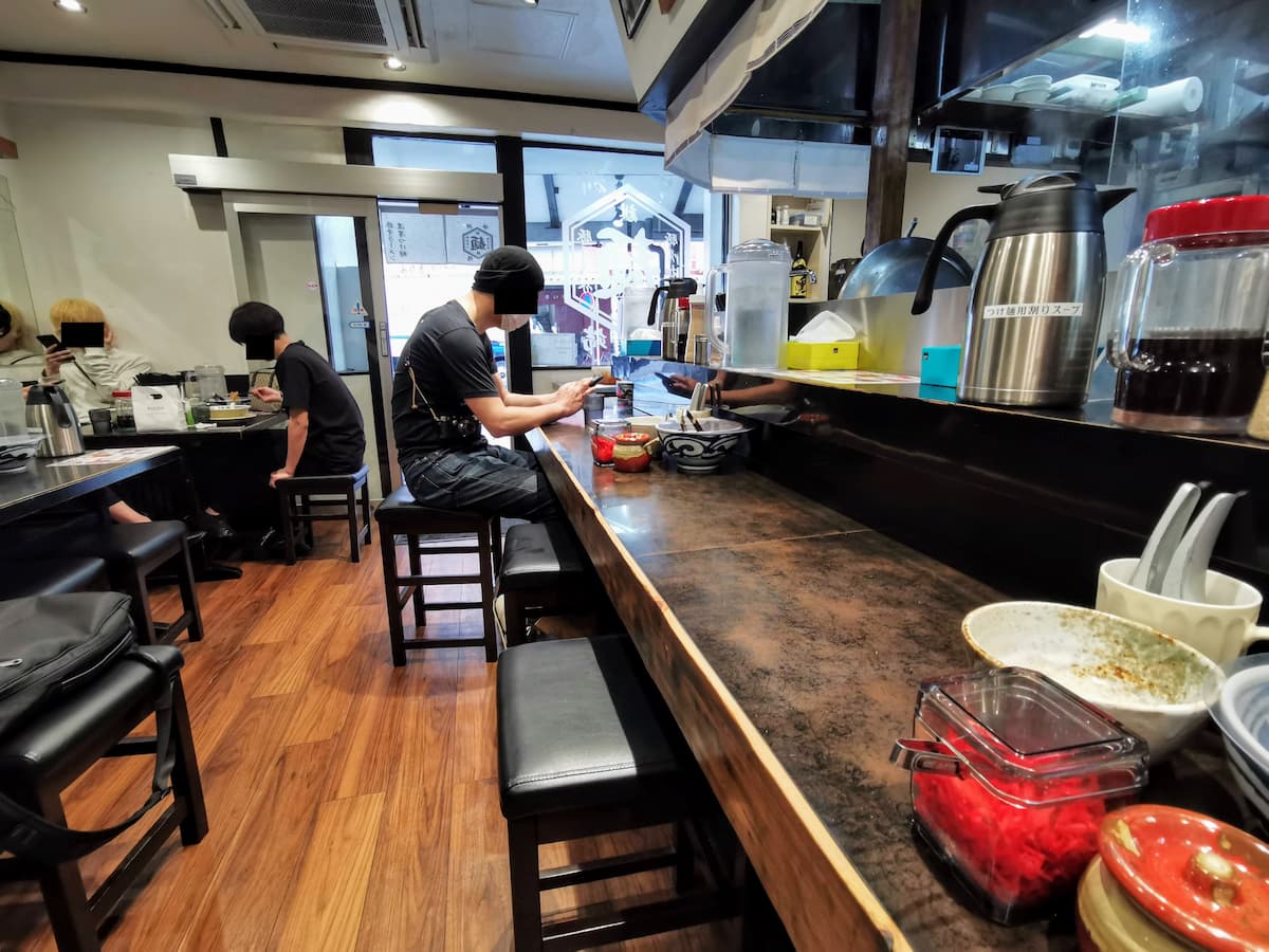 04店内.jpg 04店内