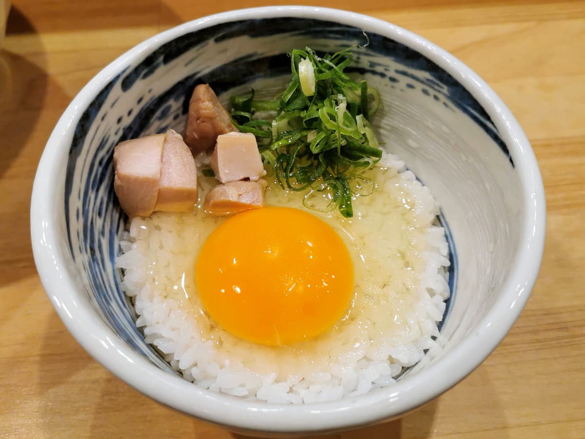 10鶏ュフ香る卵かけご飯.jpg 10鶏ュフ香る卵かけご飯