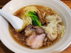 らーめん穀雨|東京都渋谷区|しょうゆワンタンめん3個 らーめん穀雨|東京都渋谷区|しょうゆワンタンめん3個