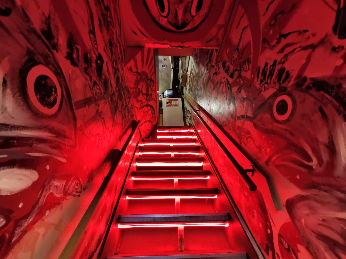 04階段.jpg 04階段