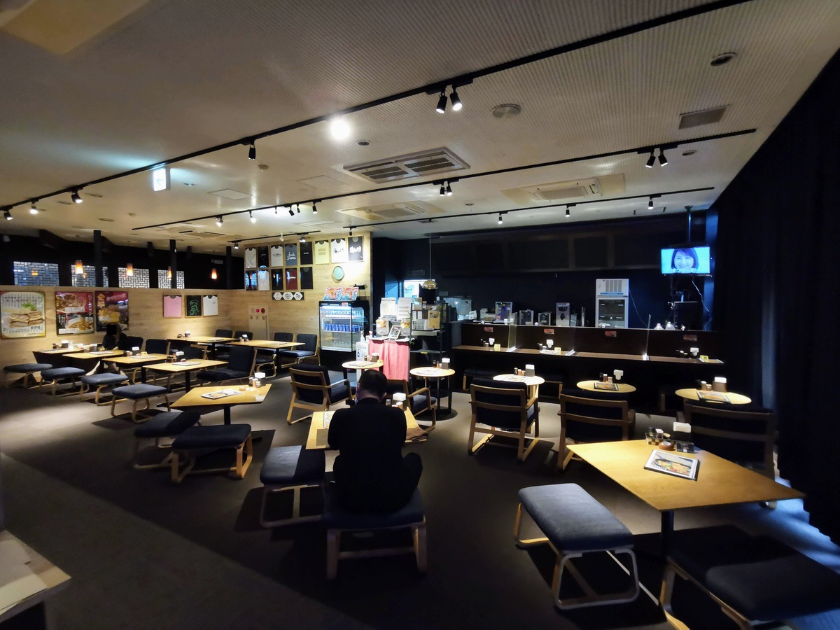 01レストラン.jpg 01レストラン