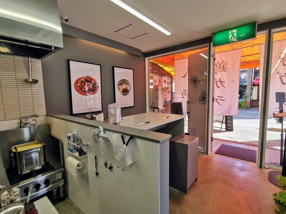 05テーブル席