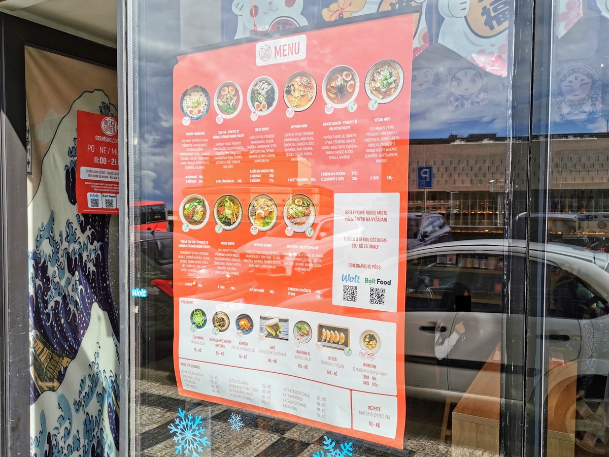 02メニュー店頭.jpg 02メニュー店頭