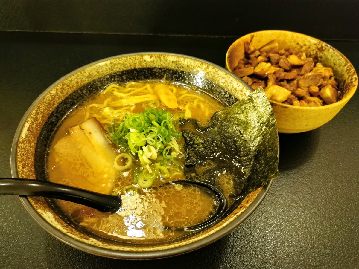 16醤油ラーメンとミニ叉焼丼.jpg 16醤油ラーメンとミニ叉焼丼