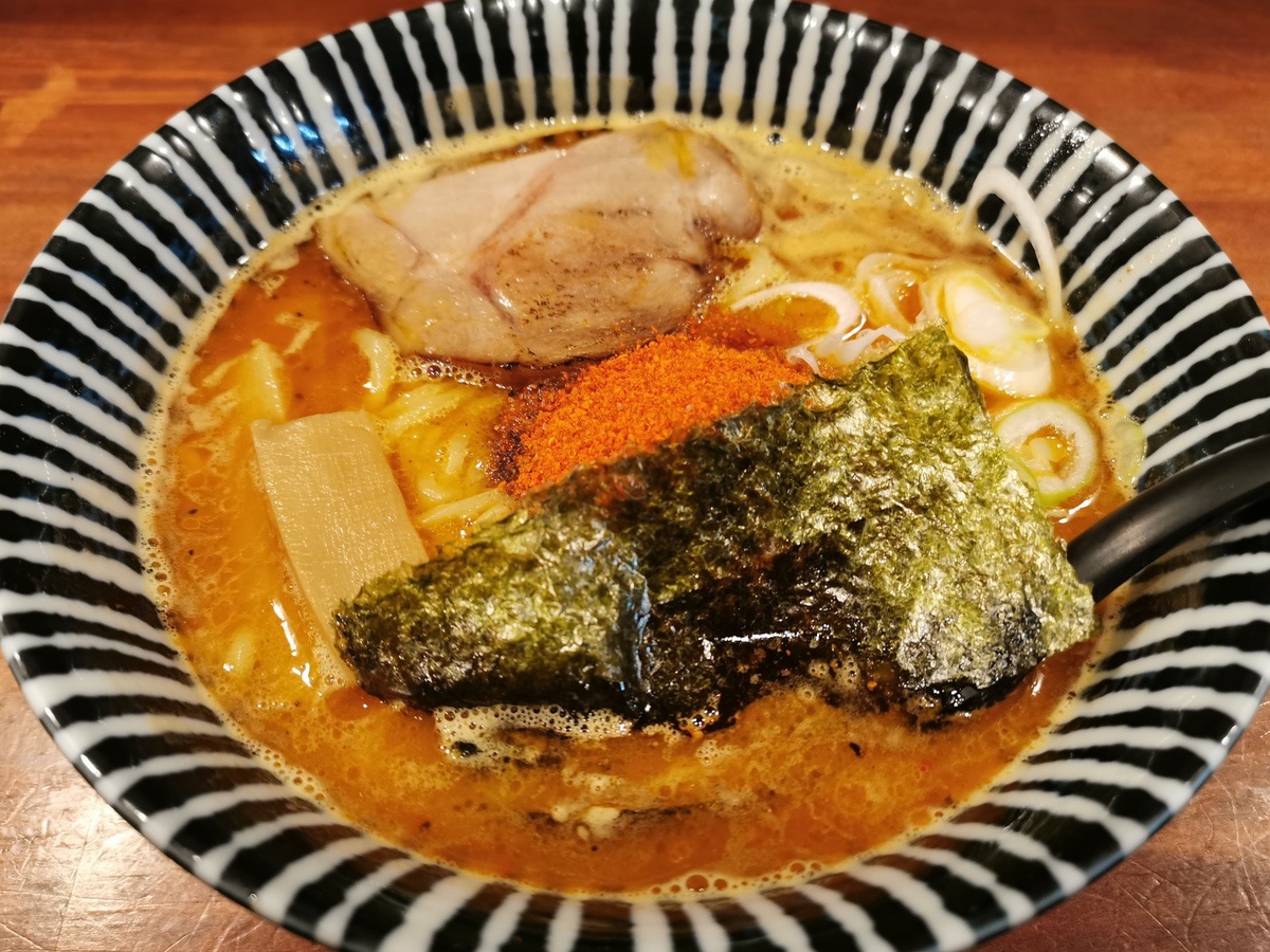 06辛辛ラーメン