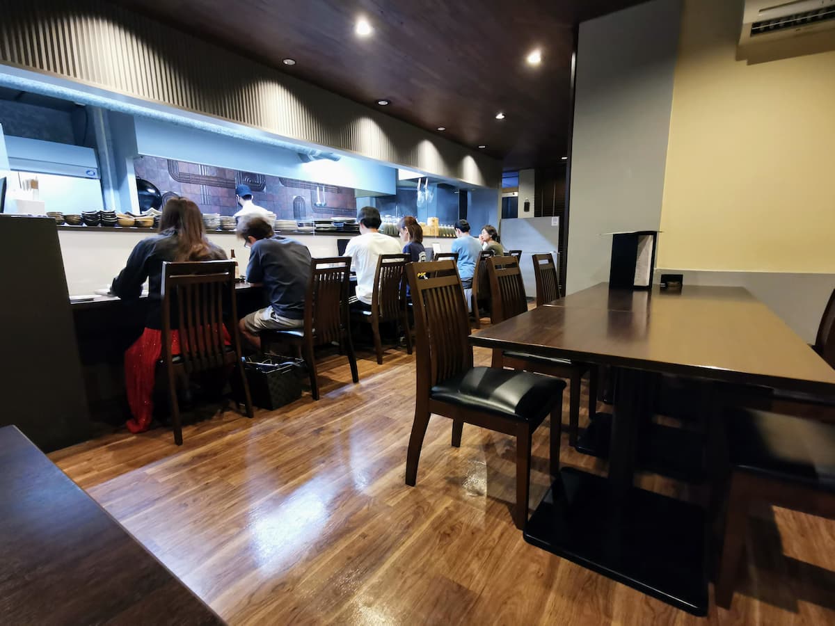 03店内.jpg 03店内