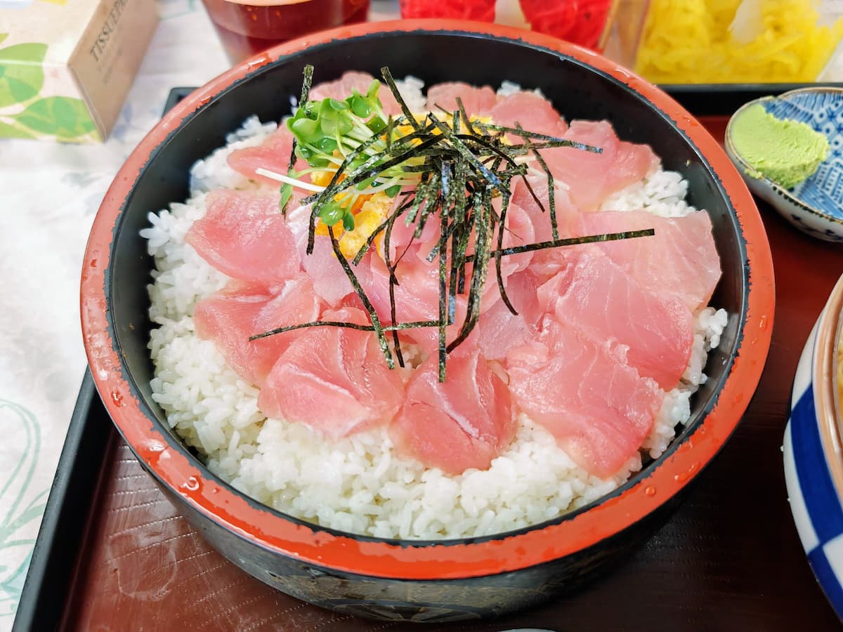 14まぐろ丼.jpg 14まぐろ丼