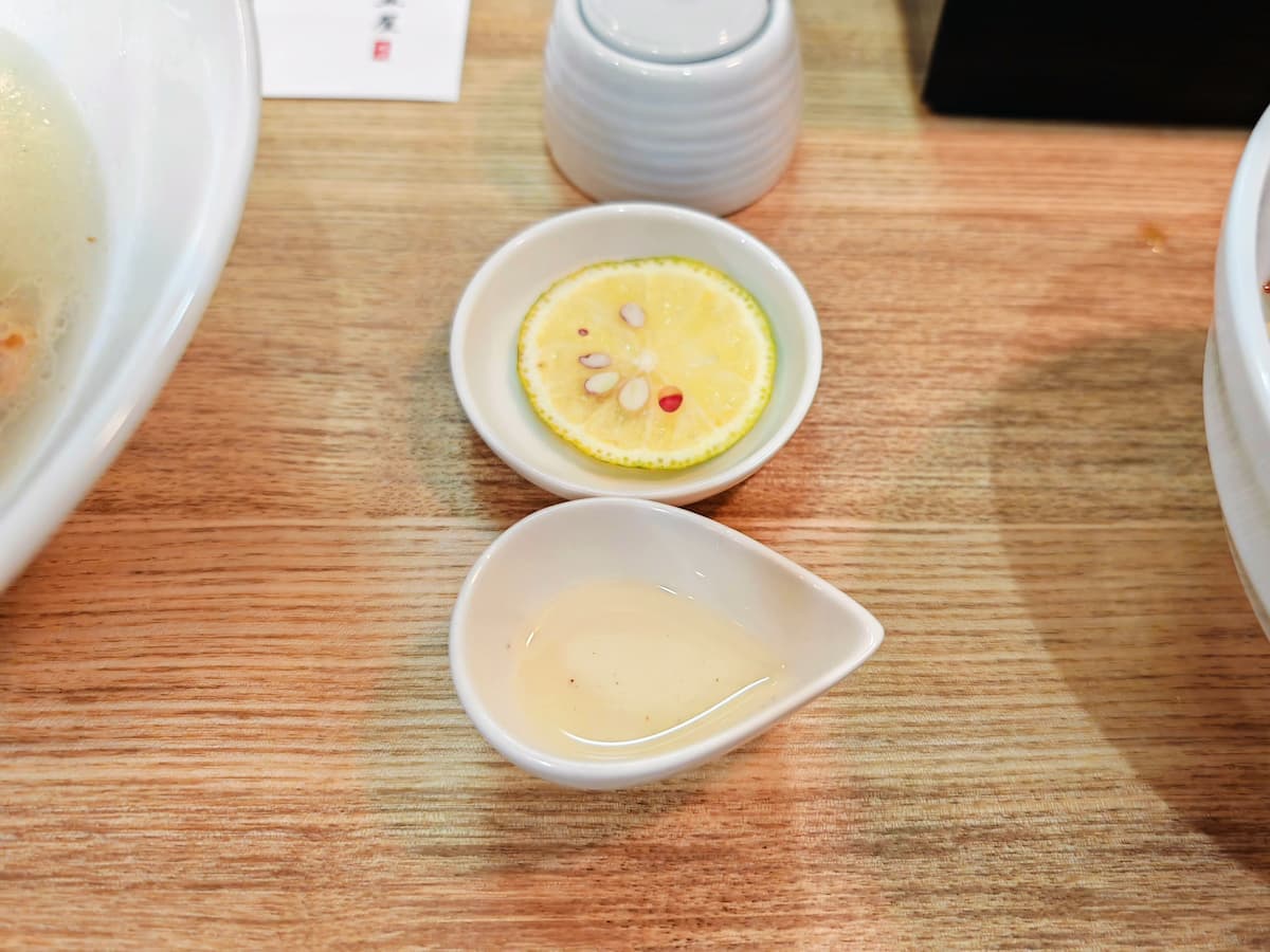 19レモン・白マー油.jpg 19レモン 白マー油