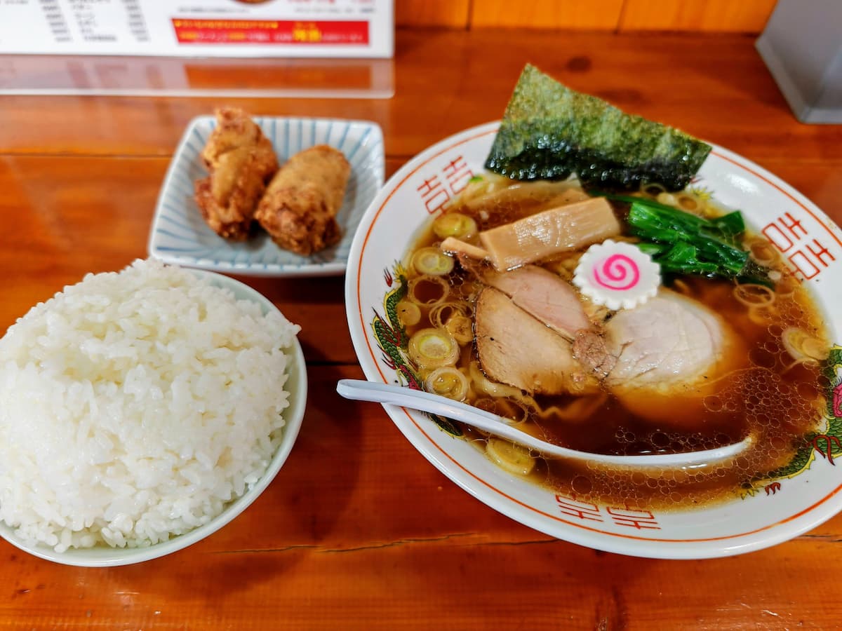 08中華そば鶏唐セット