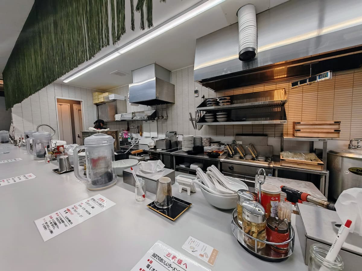 06店内.jpg 06店内