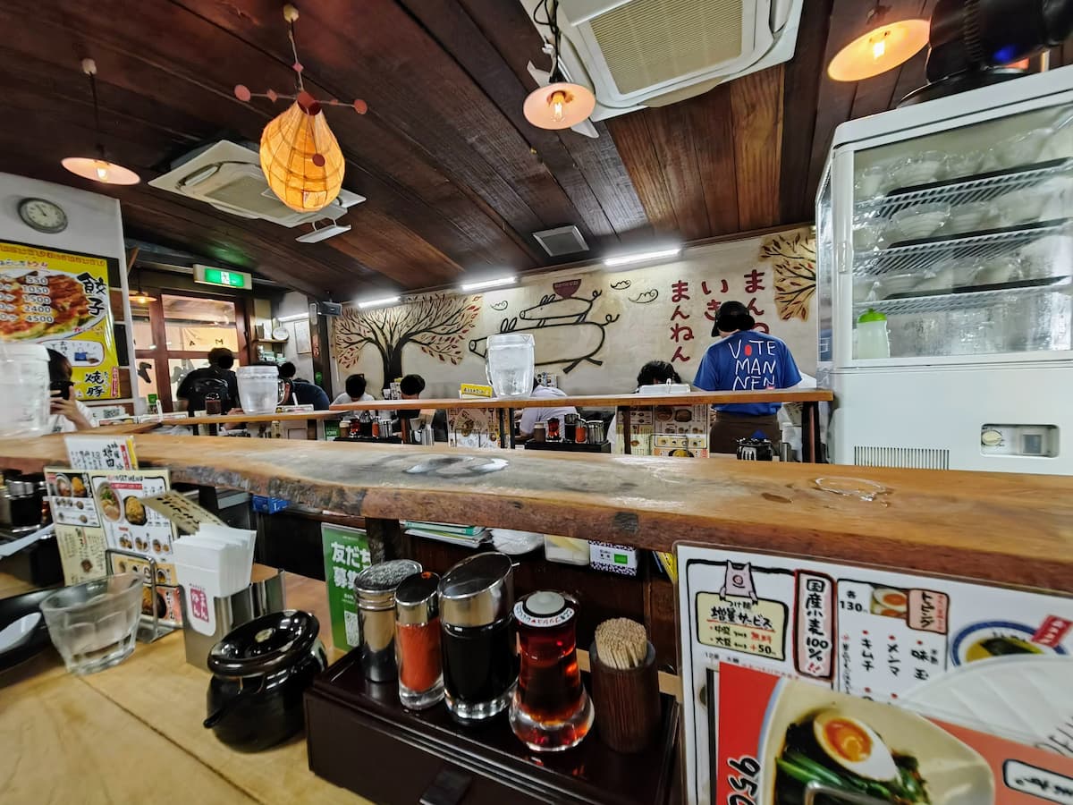 05店内.jpg 05店内