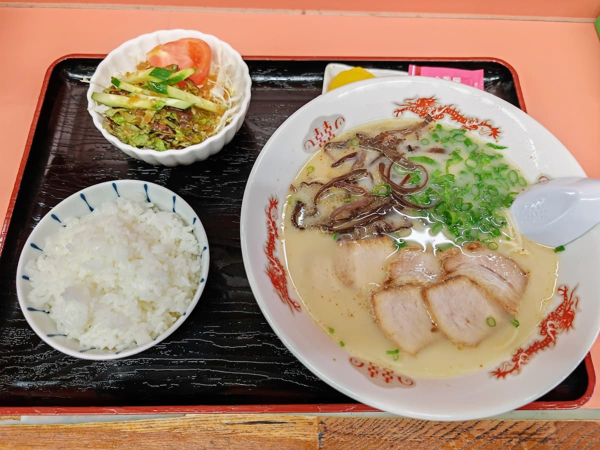 05ラーメン定食